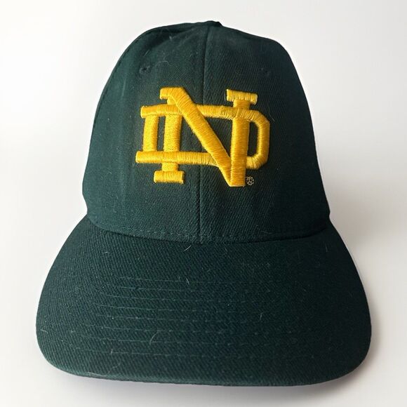 Vtg Zephyr “Z-Fit” Notre Dame Fighting Irish Stretch Hat — Green/Gold M/L NCAA - Picture 1 of 9